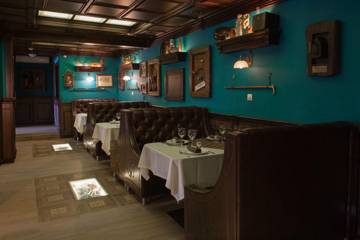 Основной зал — Шале