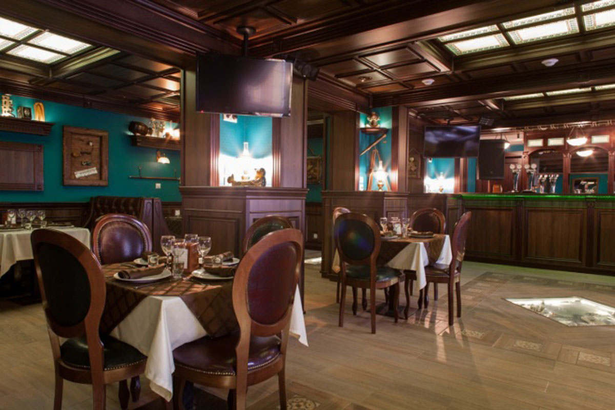 Основной зал — Шале