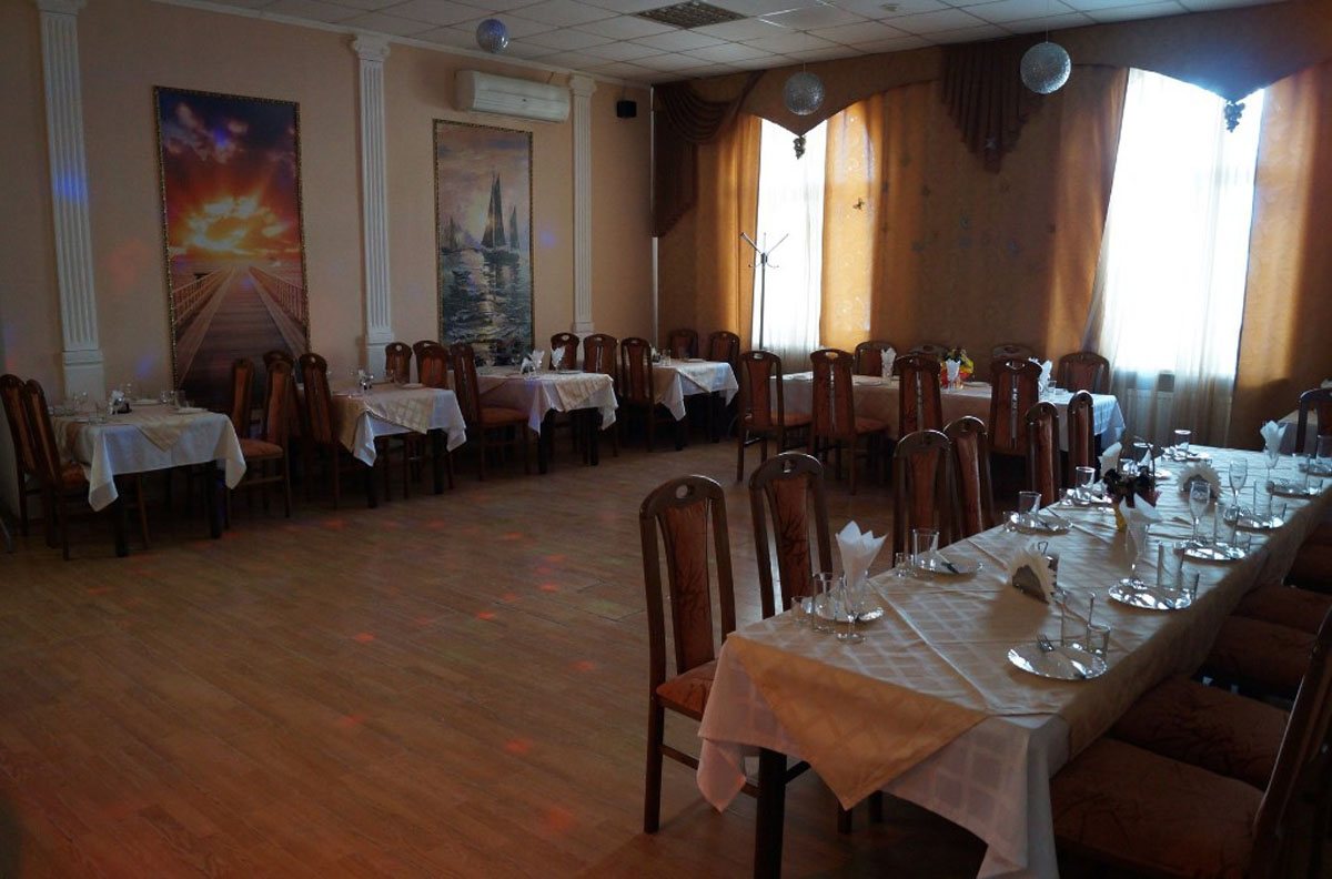 Основной зал — Сириус