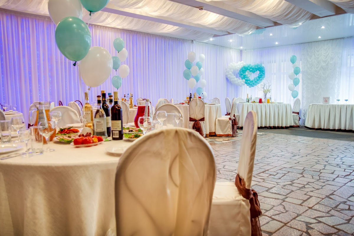 Банкетный зал — Кафе ЧАЙ & Мяsо