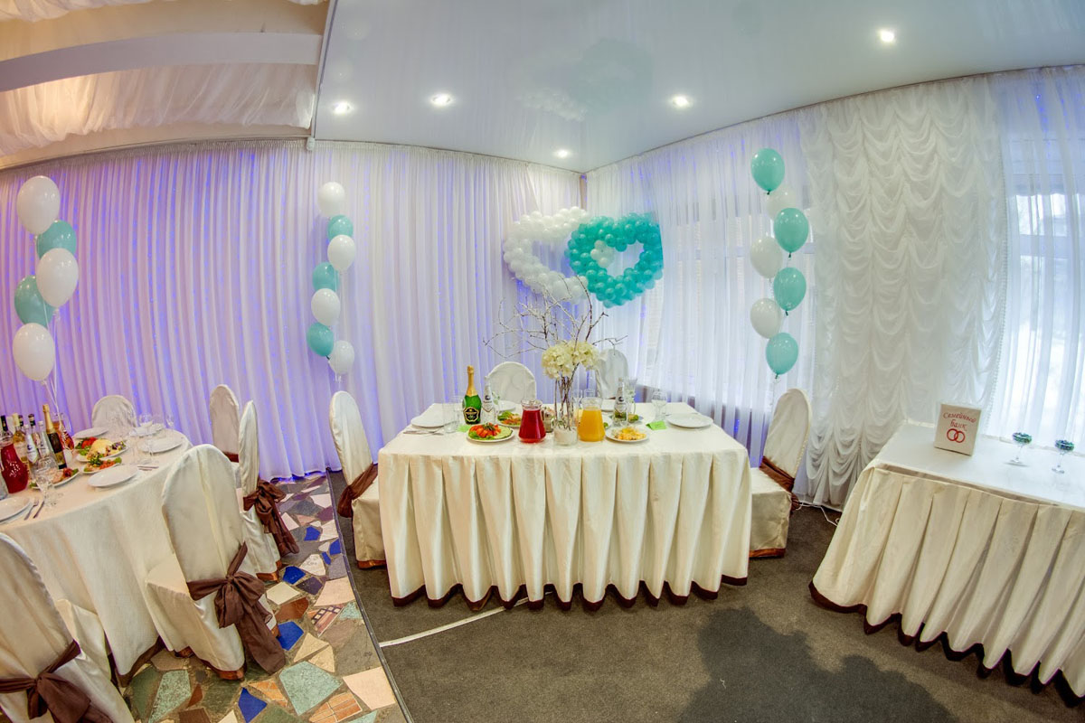 Банкетный зал — Кафе ЧАЙ & Мяsо