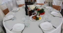 Большой шатер — подробнее о зале