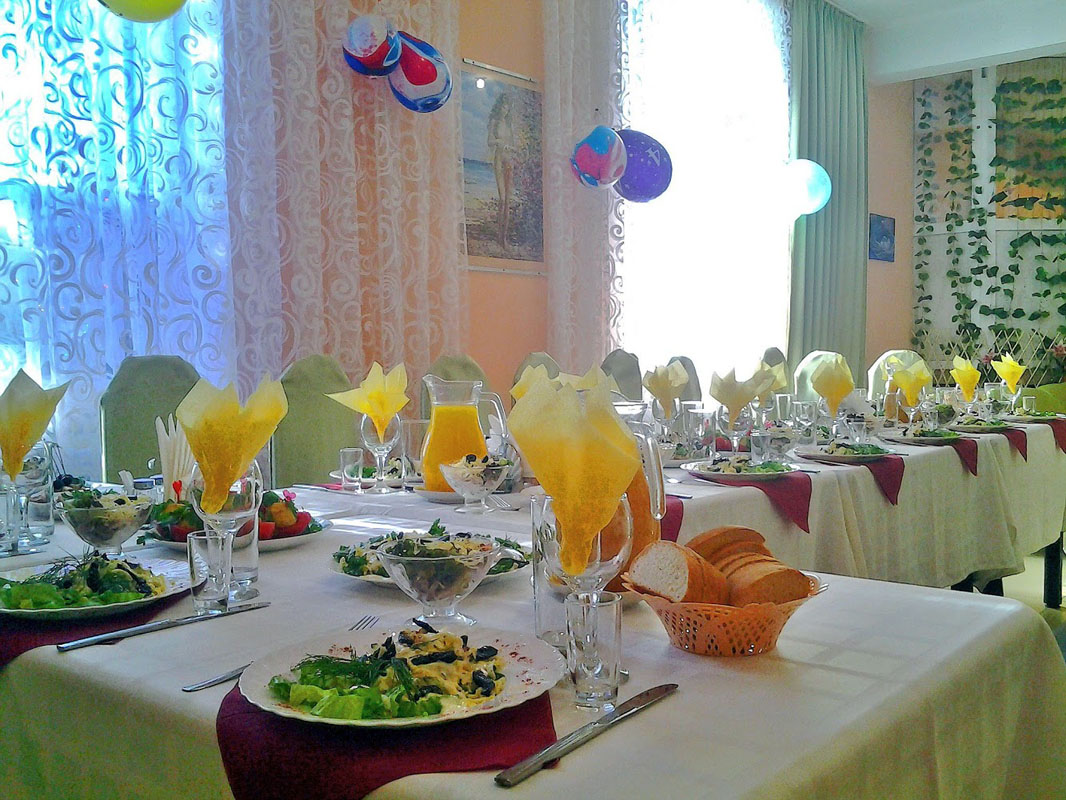 Основной зал — Ассоль