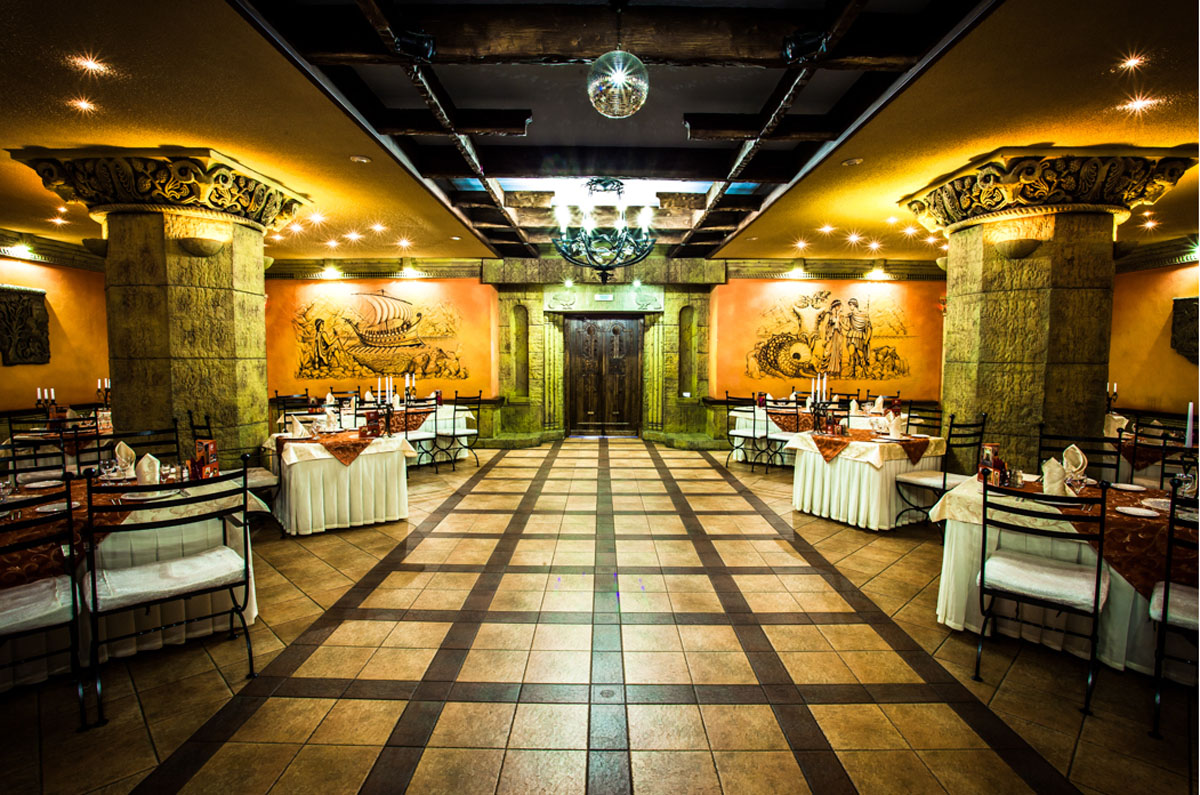 Этнический зал — Ресторан Амроц на Невском