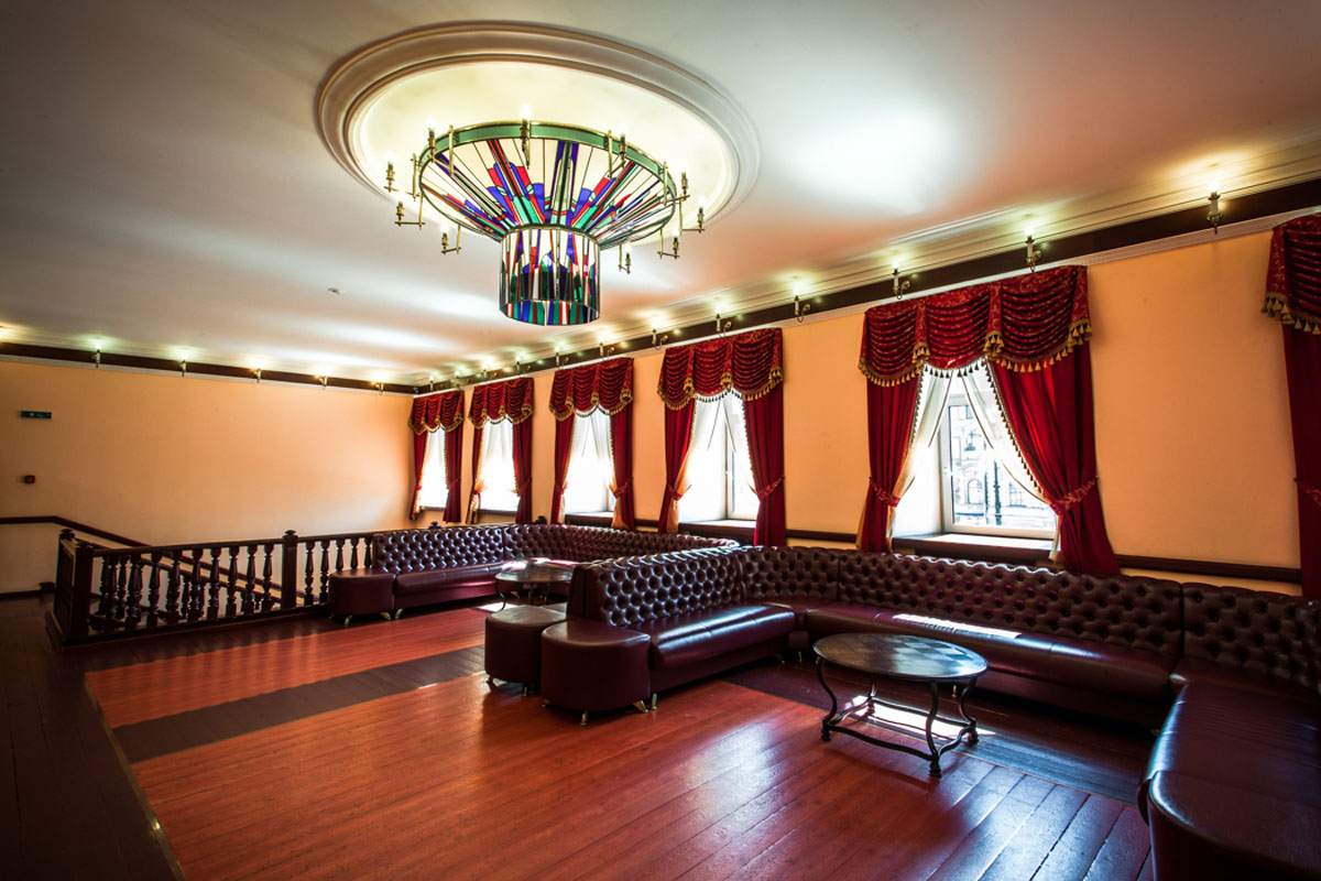 Зал Звартноц — Ресторан Амроц на Невском