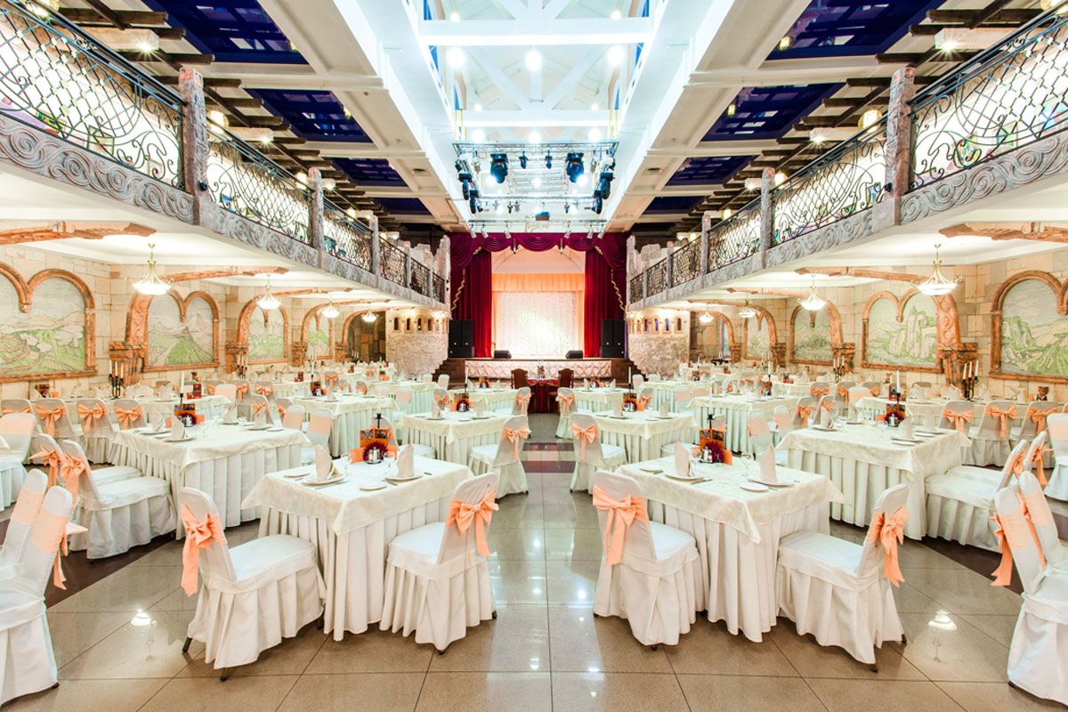 Зал Звартноц — фото 4