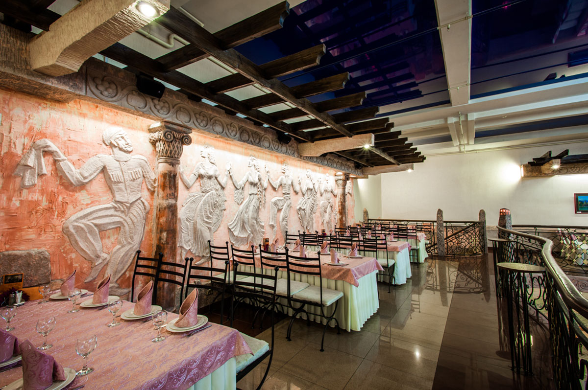 Зал Звартноц — фото 22