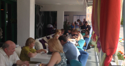 Бар Подруга друга Бар Подруга друга — интерьер зала