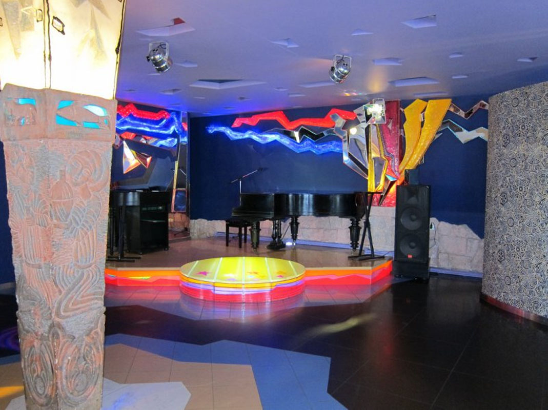 Танцевальный зал — фото 9