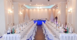 Основной зал