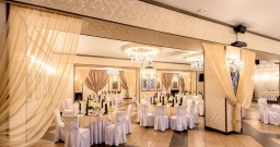 Основной зал