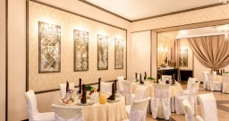 Основной зал