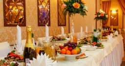 Основной зал