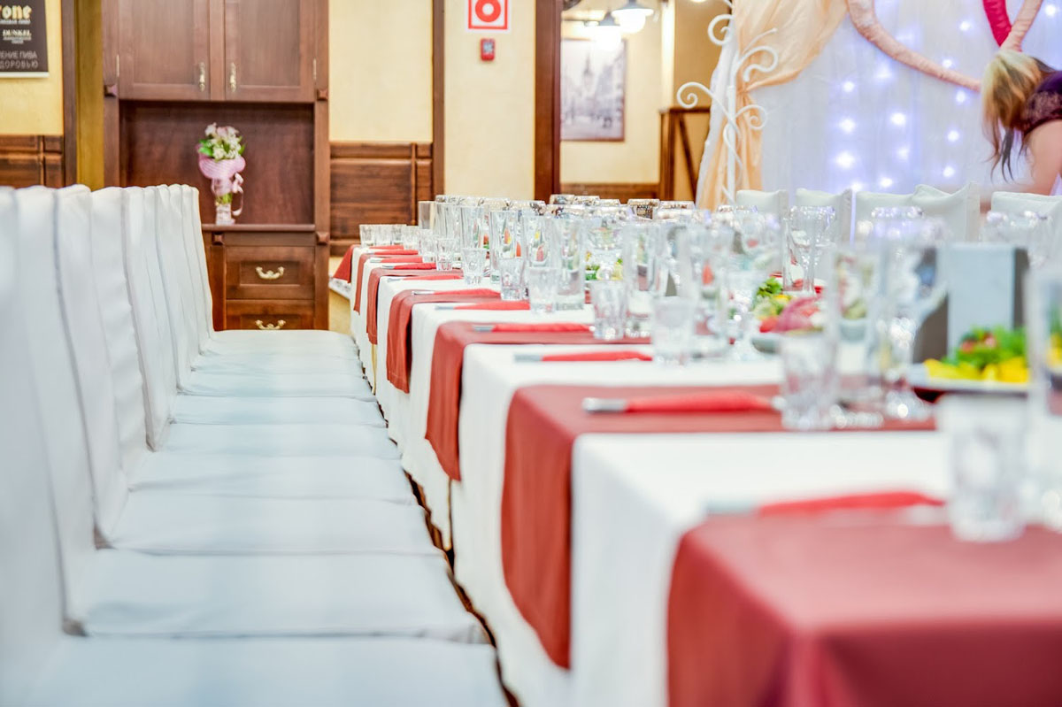 Основной зал