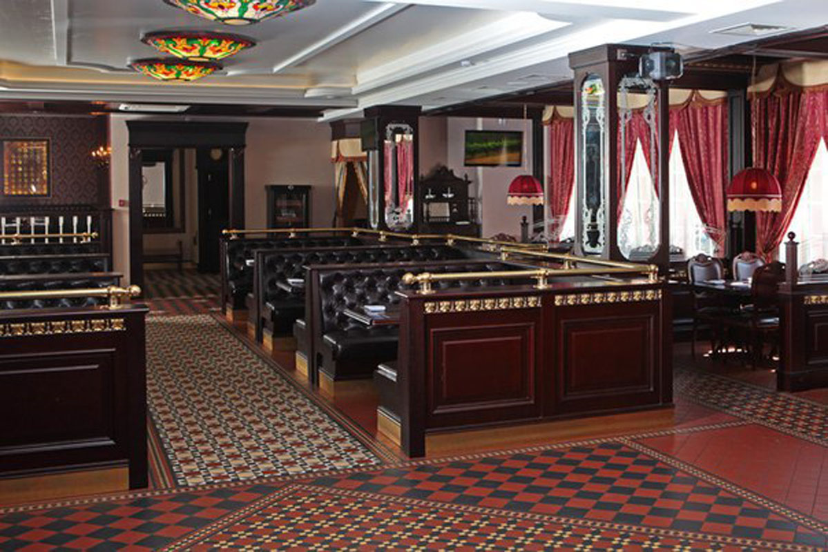 Основной зал