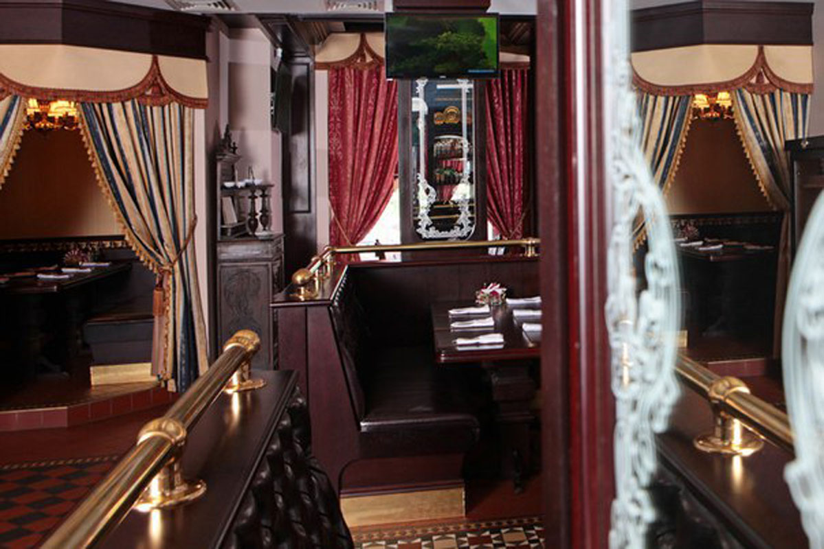 Основной зал — Английский ресторан и бар Черчилль