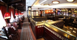 Основной зал — интерьер зала