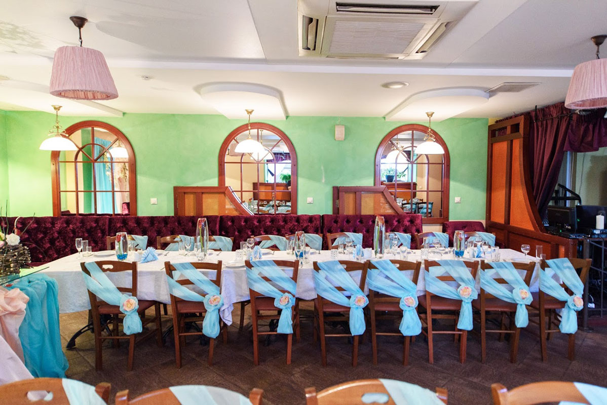 Основной зал