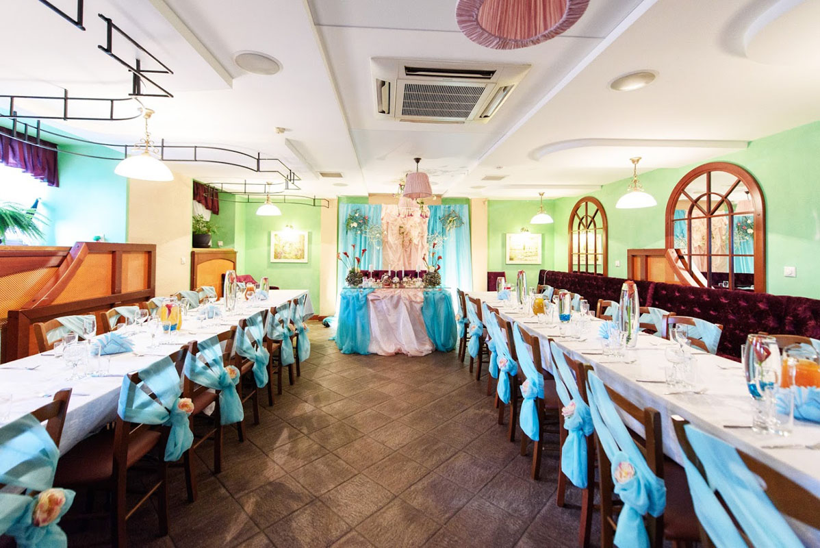 Основной зал — Таверная Фигаро