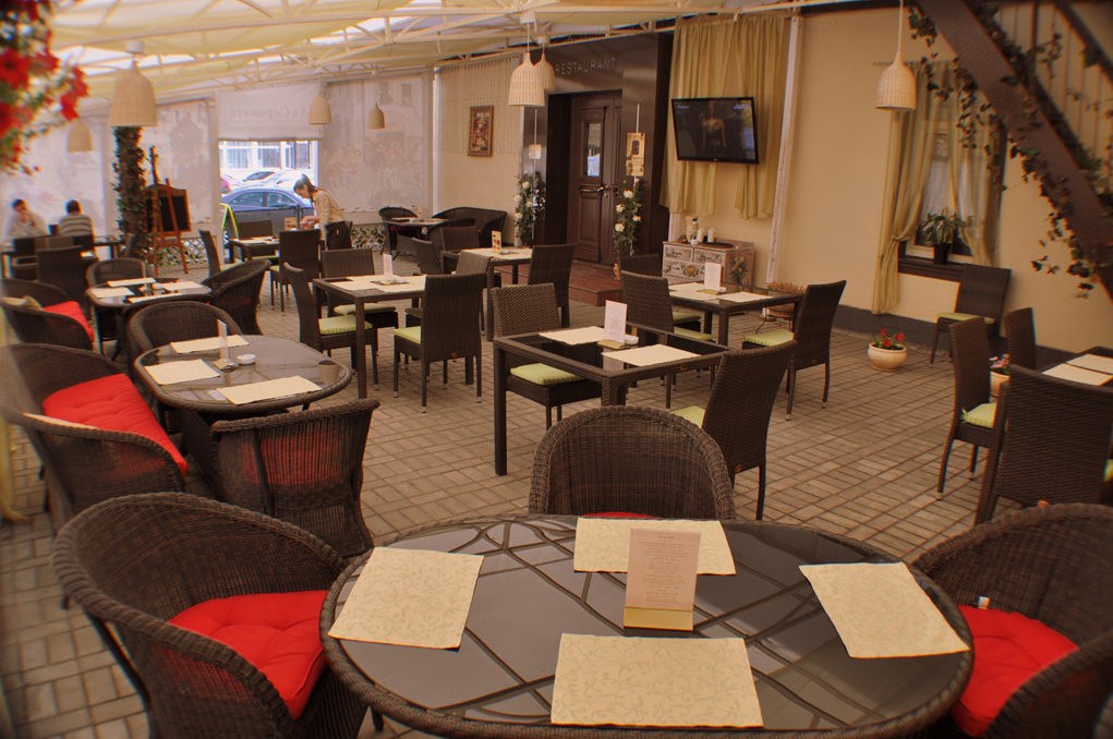 Веранда — Ресторан La Serenata