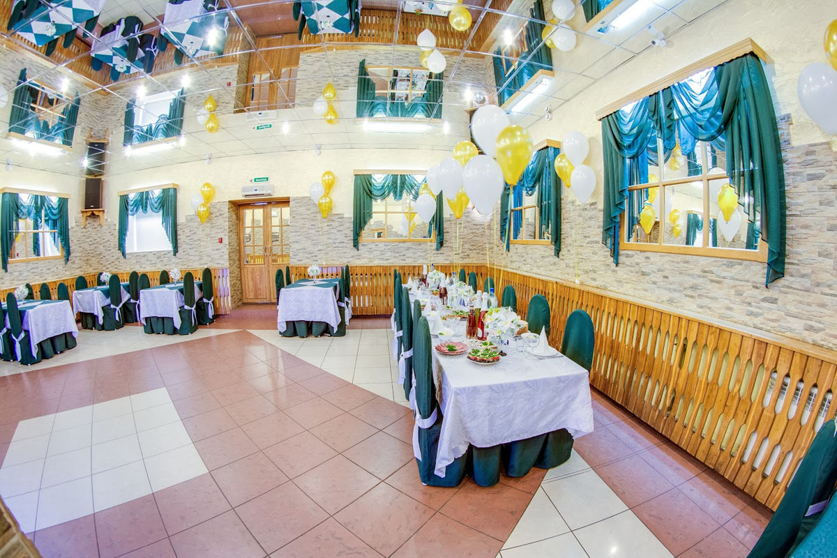 «Зеленый» банкетный зал — Кафе Светлица