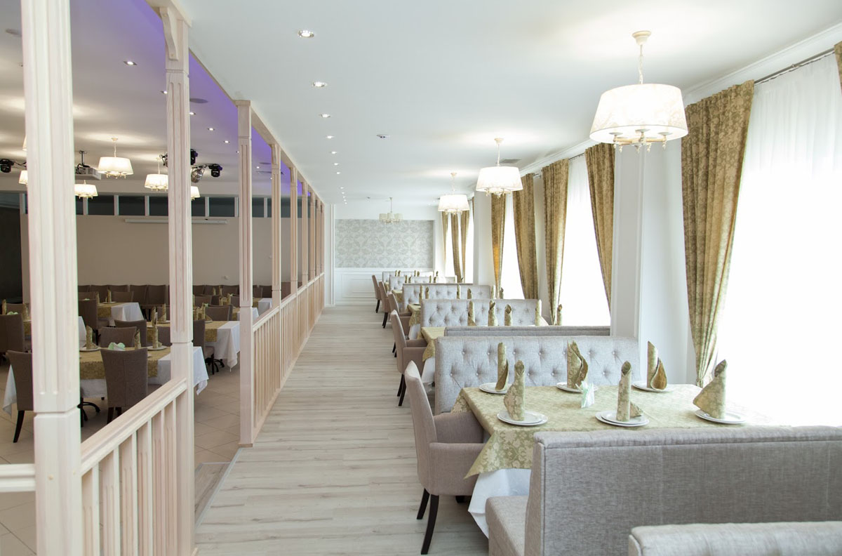 Основной зал — Екатерина