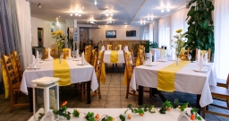 Основной зал