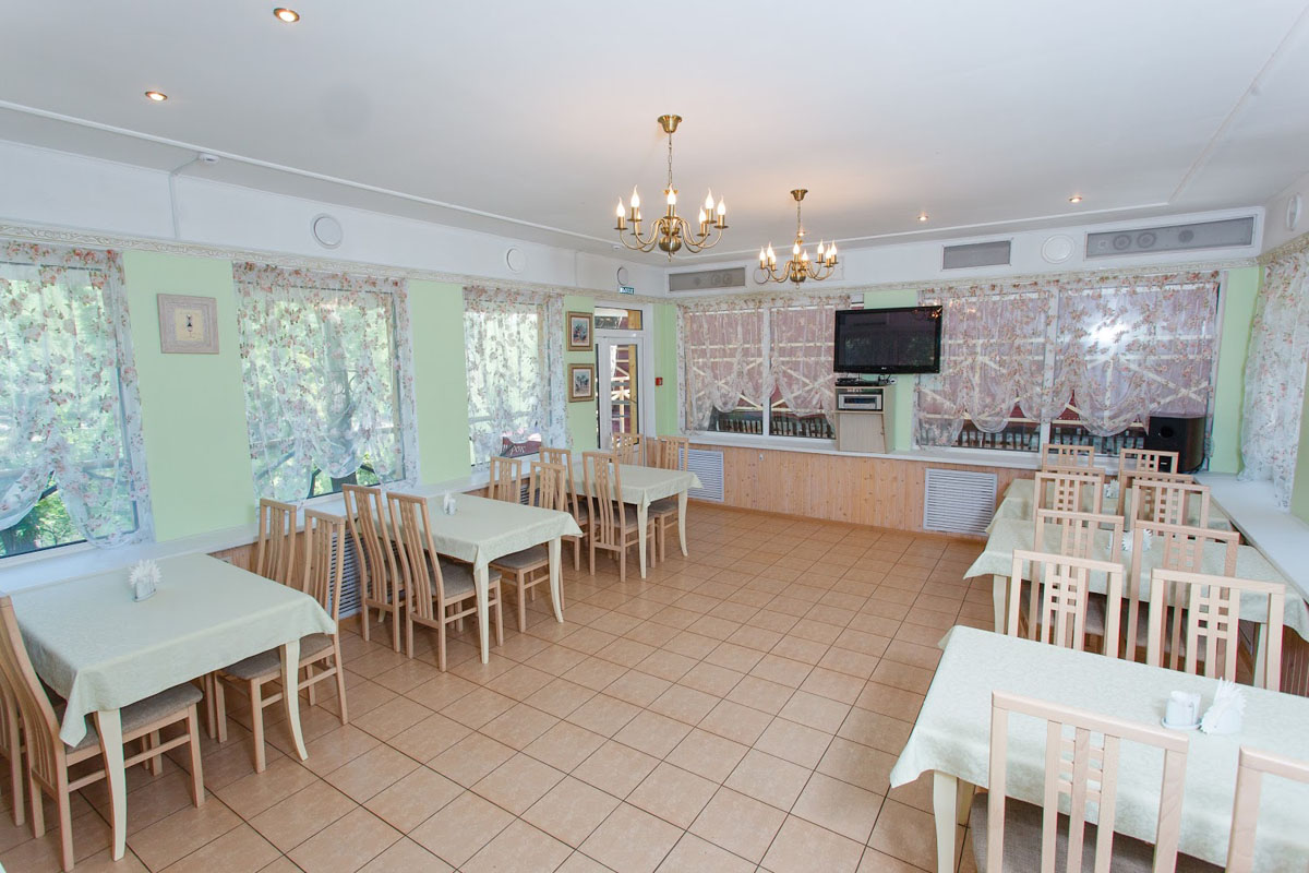 Основной зал — Ветерок