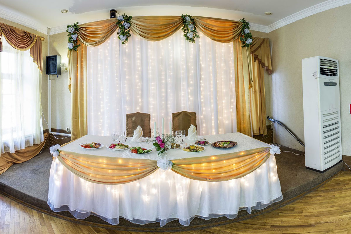 Большой зал — Vintage