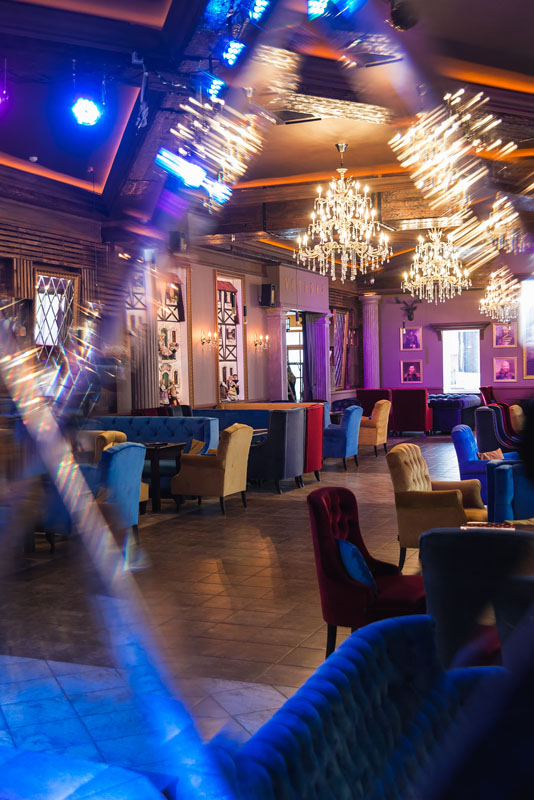 Основной зал — Bruder