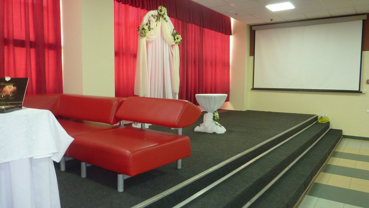 Красный зал — фото 4