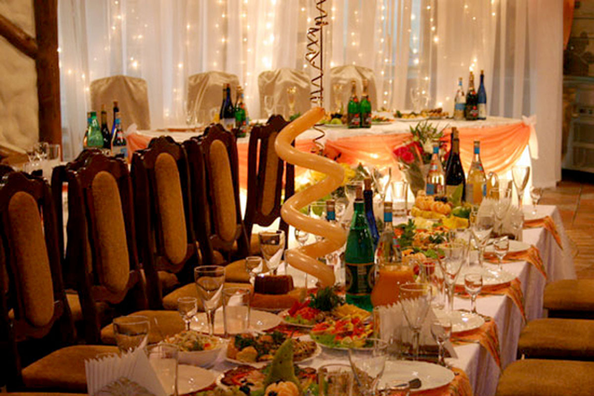 Самовар — Основной зал, фото банкетного зала