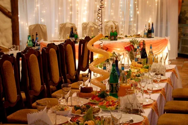 Основной зал