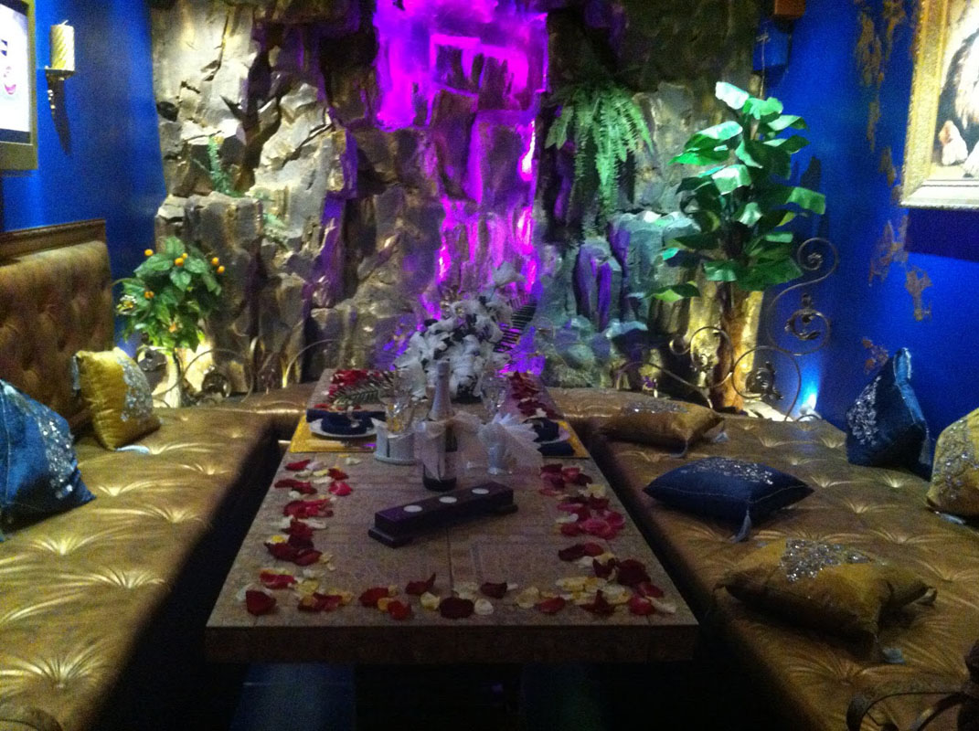 Основной зал — Cleopatra