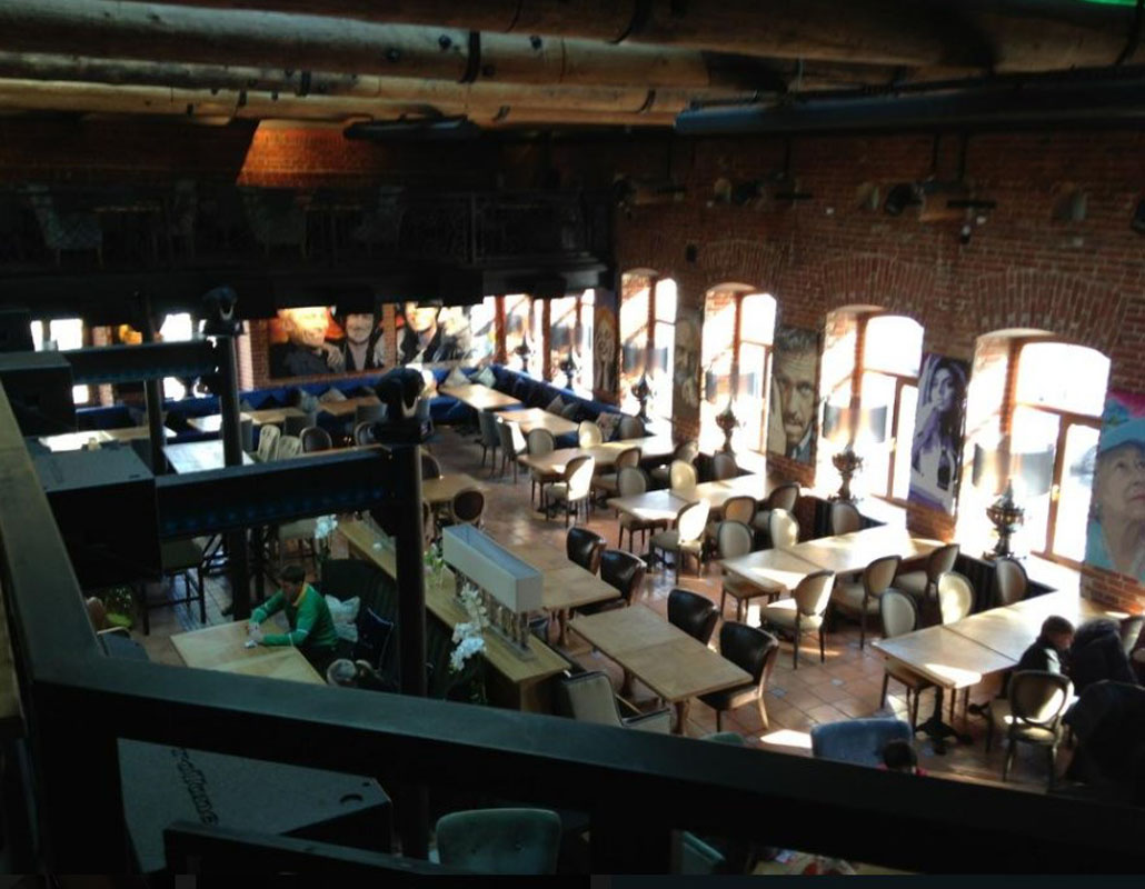 Основной зал — Soho