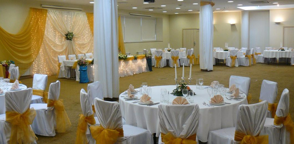 Большой банкетный зал — Гостиничный комплекс Holiday Inn