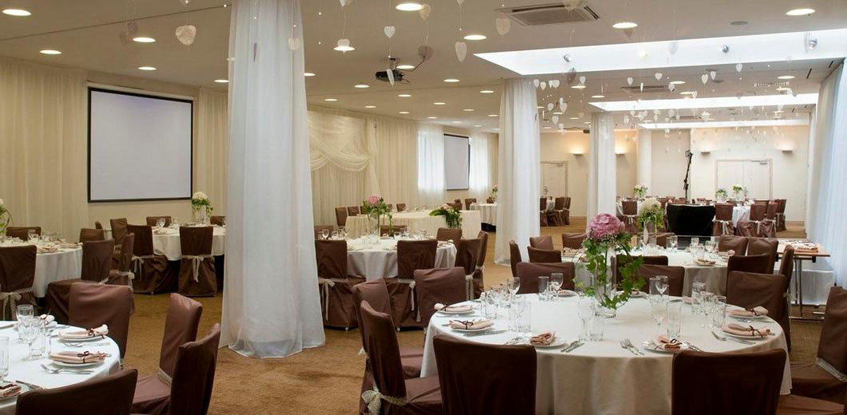 Большой банкетный зал — Гостиничный комплекс Holiday Inn