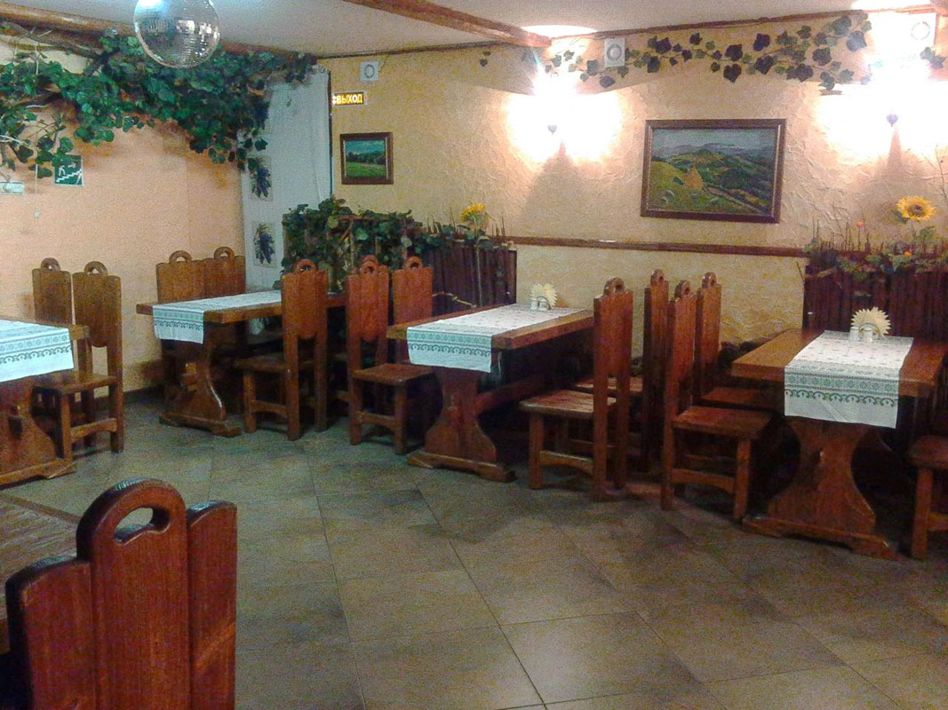 Основной зал — Карпаты