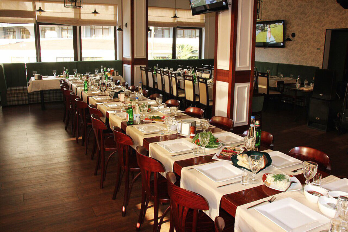 Klever Kafe — Основной зал, фото банкетного зала