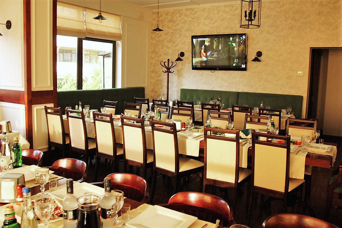 Основной зал — Klever Kafe