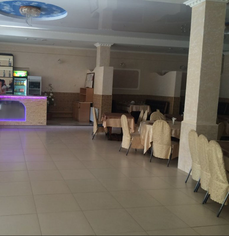 Основной зал — Радуга