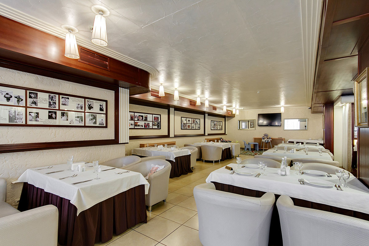 Основной зал — Ресторан Ла Фабрик