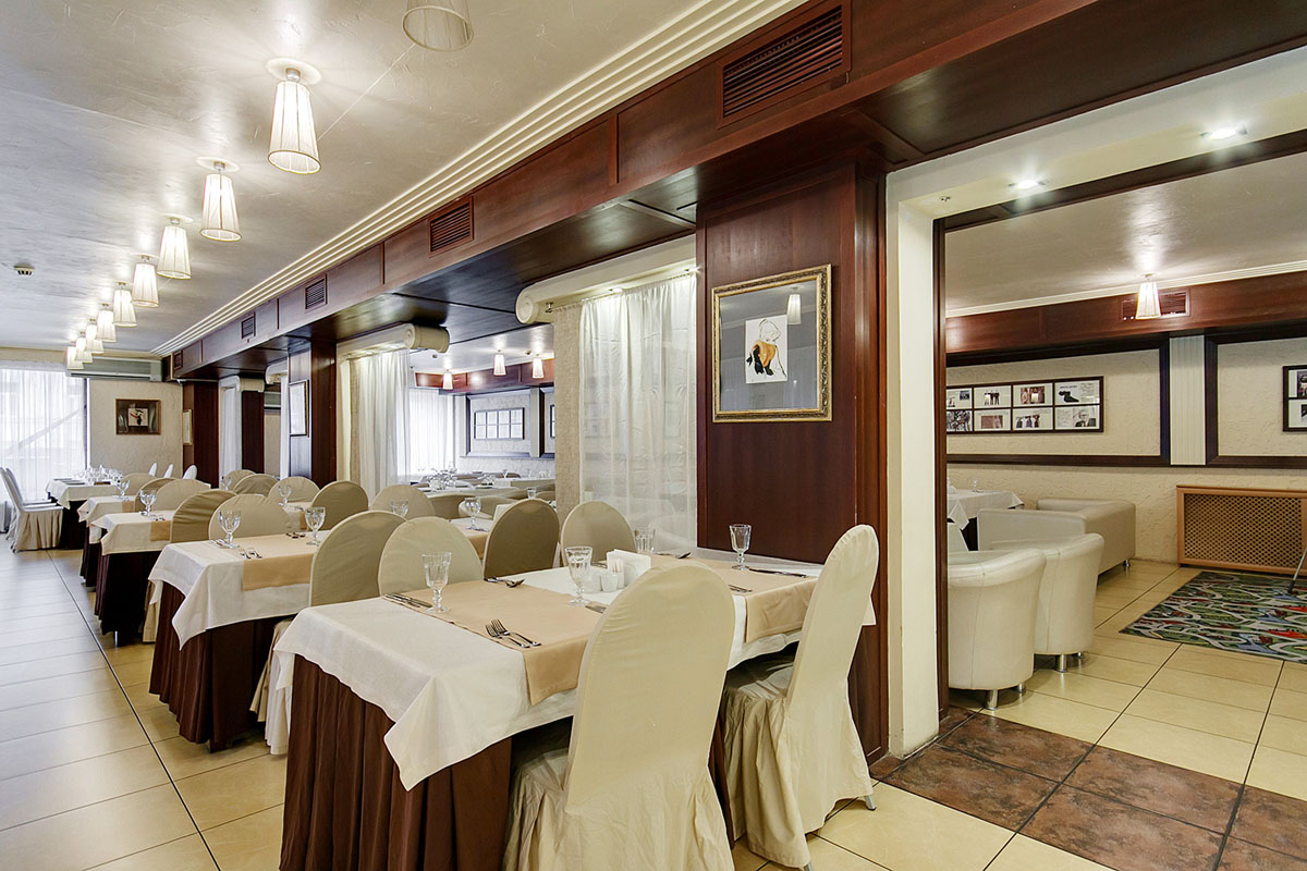 Основной зал — Ресторан Ла Фабрик