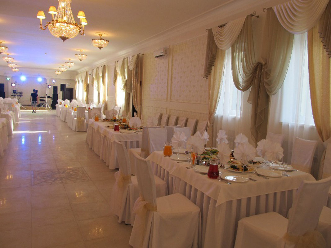Павлин — Большой банкетный зал, фото банкетного зала