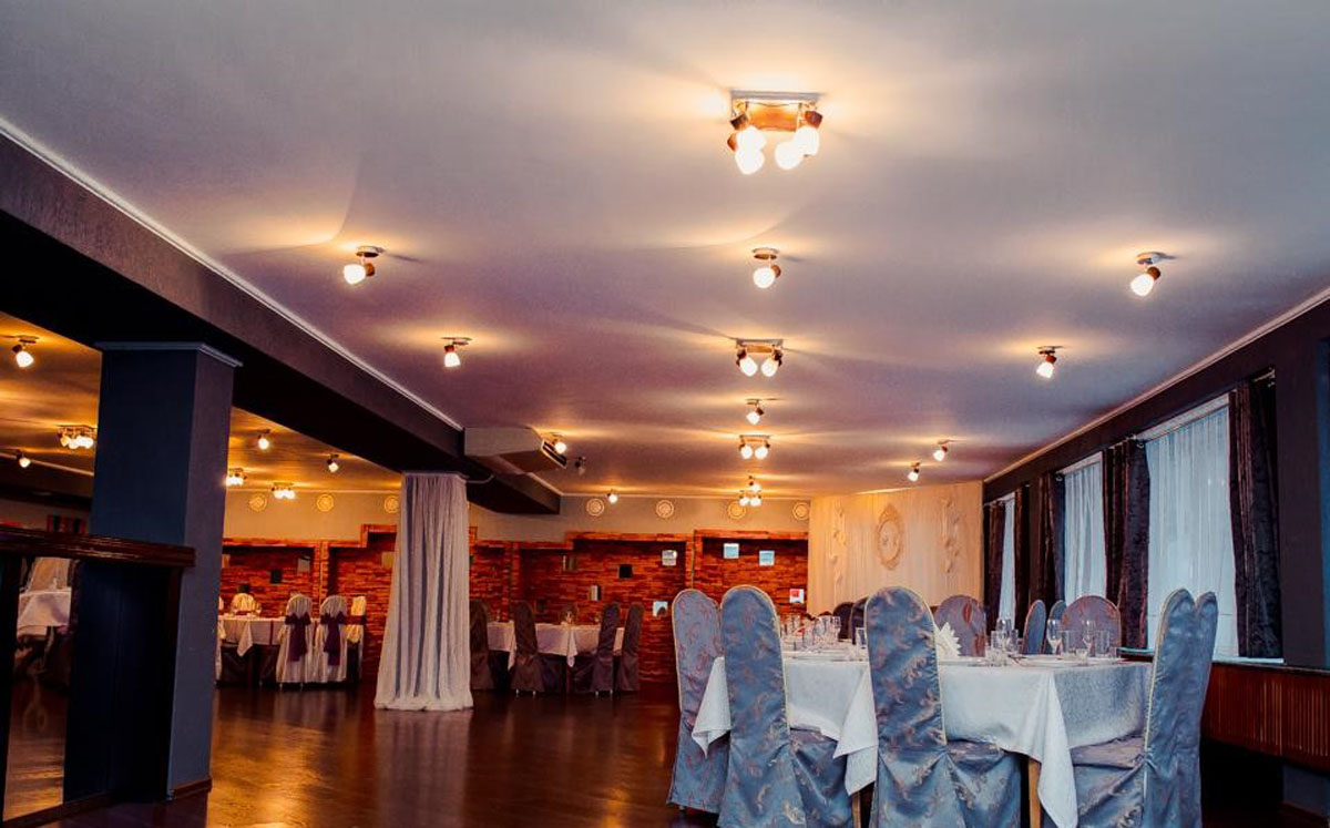 Зал на 120 человек — Джельсомино