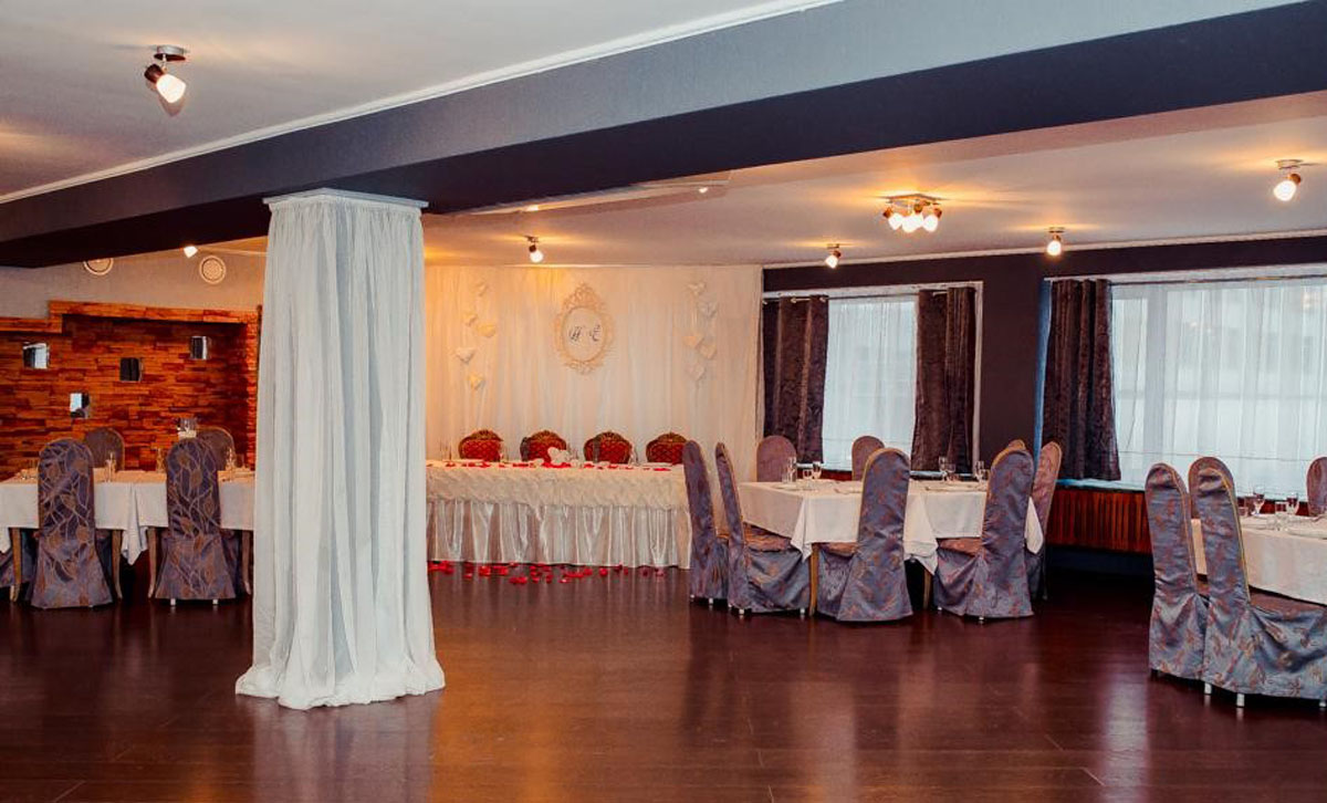 Зал на 120 человек — Джельсомино