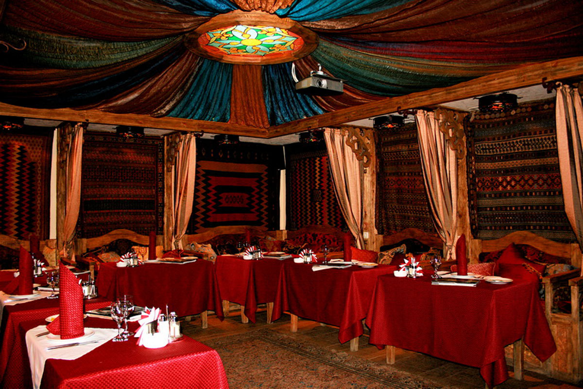 Зал на 30 человек — Старый город