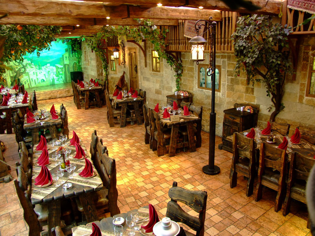 Зал на 60 человек — Старый город