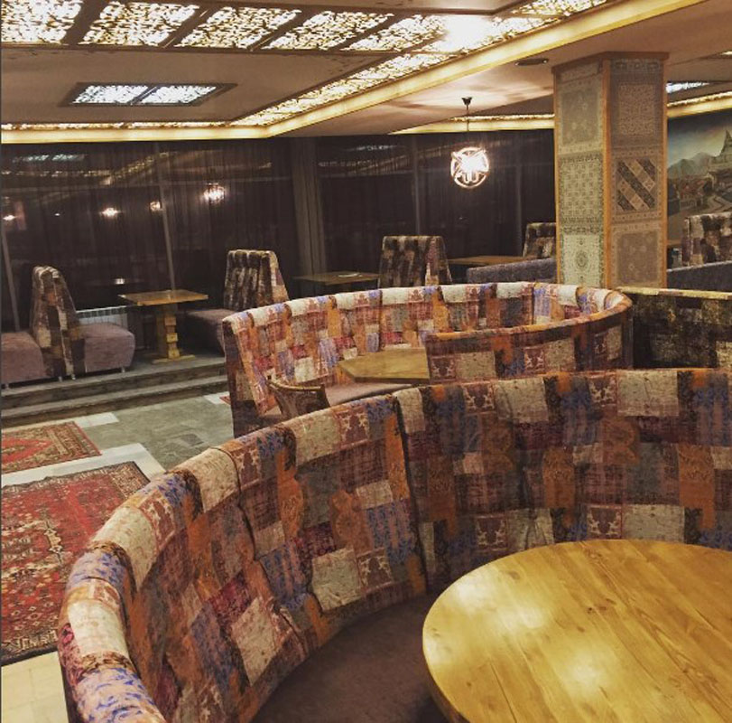 Основной зал — Тифлис