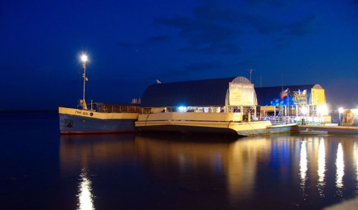 Основной зал — Шансон-Eveso